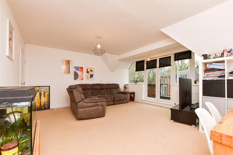 Stone Court, Worth, Crawley, West Sussex 2 bed apartment for sale
