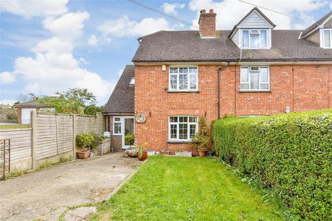 Lees Terrace, Canterbury CT4 3 bed end of terrace house for sale