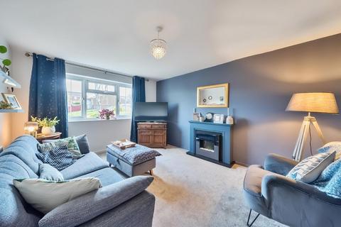 Kelcbar Close, Tadcaster 3 bed end of terrace house for sale