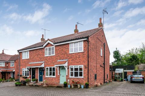 55 Pasture Terrace, Beverley, HU17 8DR 2 bed house for sale
