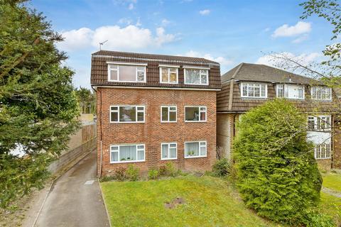 9 Ringstead Road, Sutton SM1 1 bed flat for sale