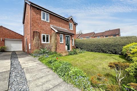 Cairngorm Avenue, Lambton... 3 bed detached house for sale