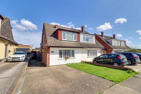 Benfleet Park Road, Benfleet SS7 3 bed semi