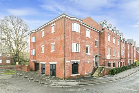 Little Lane, Wantage, OX12 2 bed apartment for sale