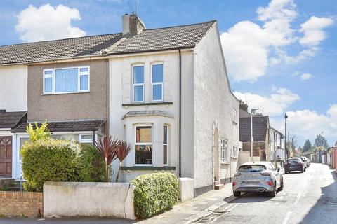 Gillingham Road, Gillingham, Kent 3 bed end of terrace house for sale
