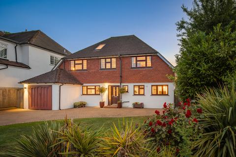 Church Road, Surrey CR8 6 bed detached house for sale