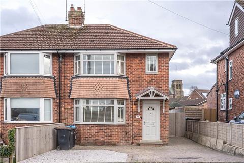 Hill Top Avenue, Harrogate, North... 3 bed semi