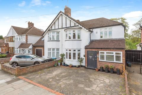 Ellerman Avenue, Twickenham TW2 4 bed semi