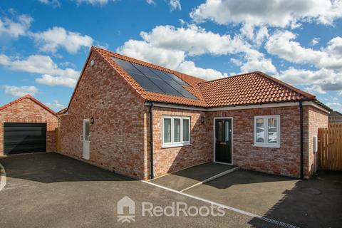 Odessa Drive, Doncaster DN5 3 bed bungalow for sale