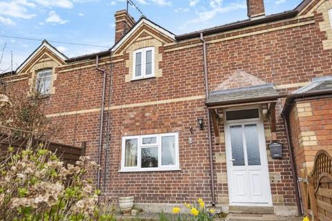 Kington,  Herefordshire,  HR5 2 bed terraced house for sale