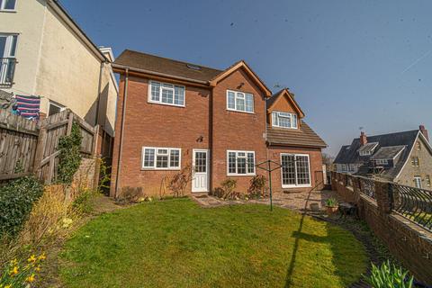 Pentrepiod Road, Pontnewynydd, NP4 4 bed detached house for sale