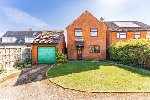 Burgh Road, Aylsham 4 bed detached house for sale