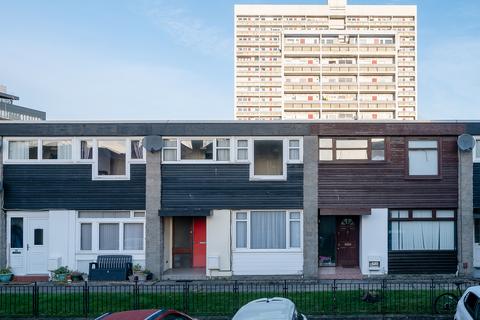Seamount Road, Aberdeen AB25 4 bed flat for sale