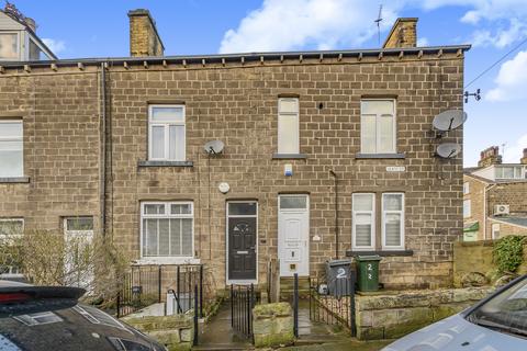 Mornington Road, Bingley BD16 4 bed flat for sale