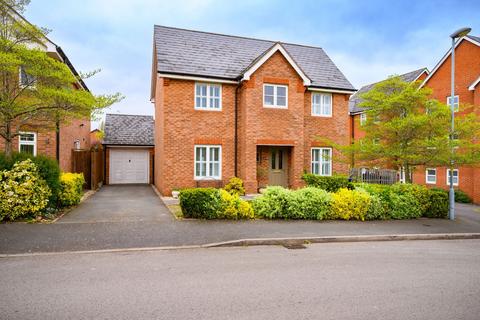 Vine Lane, Birmingham B27 3 bed detached house for sale
