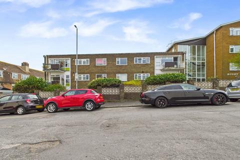 Rugby Court, Bristol Gardens... 1 bed flat for sale