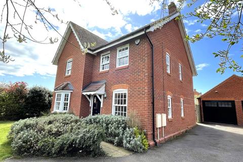 Kempston, Bedford MK42 4 bed detached house for sale