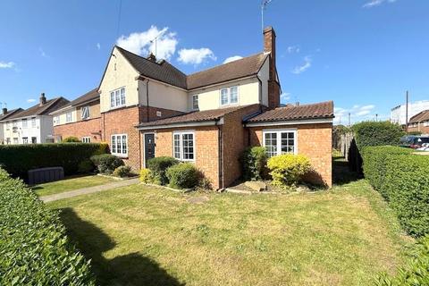 Dudley Road, Feltham, TW14 4 bed end of terrace house for sale