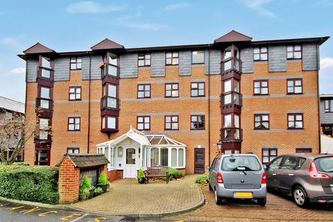 Woodville Grove, Welling, Kent, DA16 1 bed flat for sale