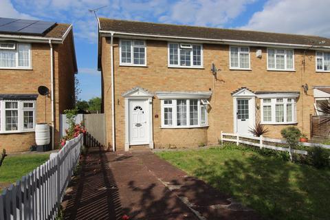 Kingfisher Court, Herne Bay, CT6 3 bed house for sale