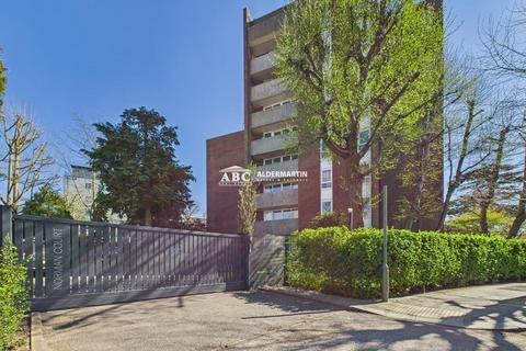 Nether Street, London 1 bed flat for sale