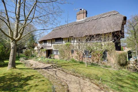 Mill Lane, Northiam 4 bed detached house for sale
