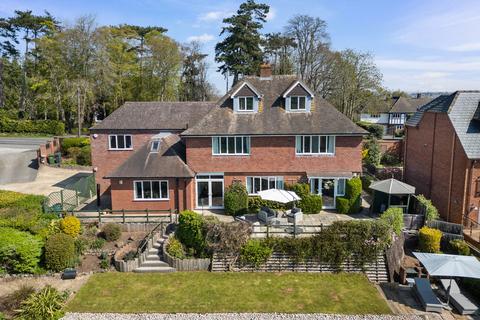 Hallow Ridge, Hallow Road, Worcester.... 6 bed detached house for sale