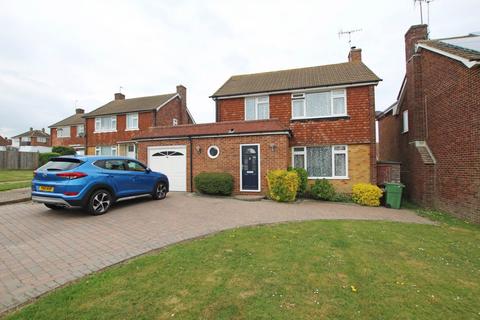 Branston Road, Eastbourne, BN22 0AL 4 bed detached house for sale