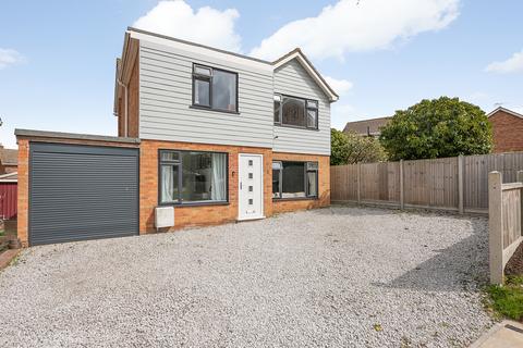 East Gate Close, Herne Bay, Kent 4 bed detached house for sale