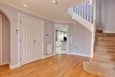Sykes Close, Swanland 6 bed detached house for sale