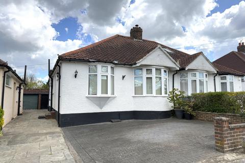 Sandhurst Road, Orpington, BR6 2 bed bungalow for sale