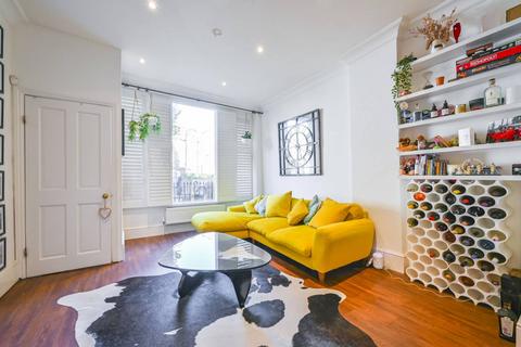 Cloudesley Road, Barnsbury, London, N1 2 bed flat for sale