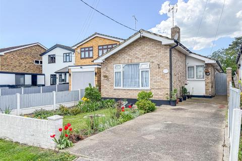 Elm Grove, Hockley SS5 3 bed house for sale