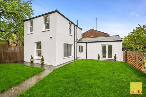 Woodhill, Woolwich, London, SE18 3 bed detached house for sale