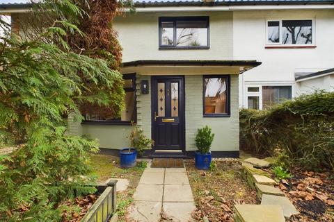 Mulberry Road, Crawley 3 bed end of terrace house for sale