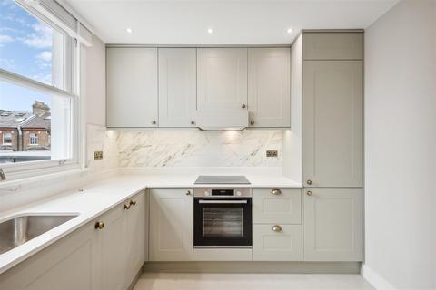 Shirland Road, London W9 2 bed flat for sale
