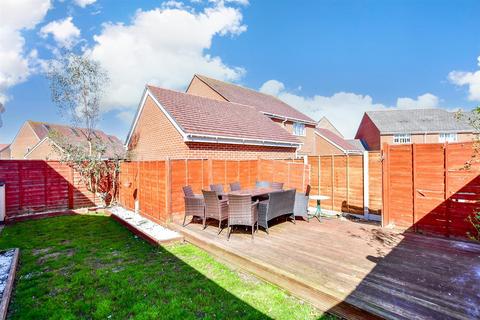Wood Hill Way, Bognor Regis, West Sussex 2 bed end of terrace house for sale