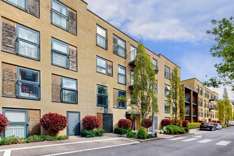 Letchworth Road, Stanmore, HA7 1 bed apartment for sale
