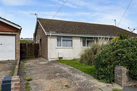 Arundel Road West, Telscombe Cliffs... 2 bed semi