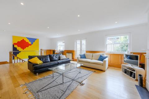 Camden Mews, London 4 bed mews for sale