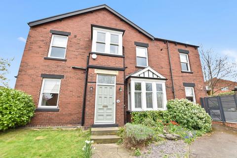 Belgravia Road, Wakefield WF1 4 bed end of terrace house for sale
