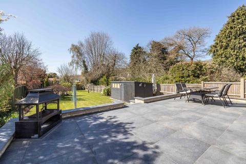Redcot Lane, Sturry, Canterbury, CT2 4 bed bungalow for sale