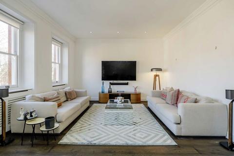 Pont Street, London SW1X 2 bed flat for sale