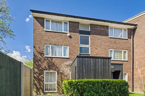 Ladygrove, Pixton Way, Croydon 1 bed flat for sale