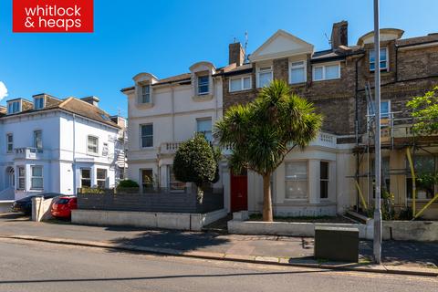 Sackville Road, Hove 2 bed apartment for sale