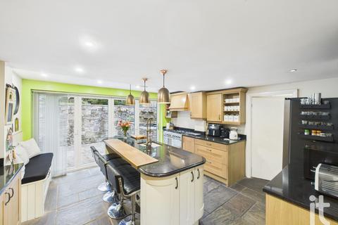 Middlewood Road, High Lane... 4 bed detached house for sale