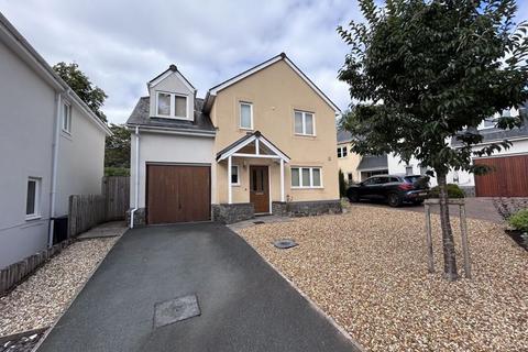 Coed Y Brenin, Llantilio Pertholey 4 bed detached house for sale