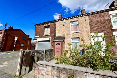 Derbyshire Hill Road, St Helens 4 bed terraced house for sale