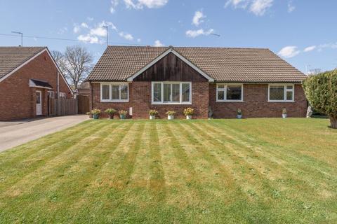 Hopgarden Road, Tonbridge, TN10 4QS 2 bed semi