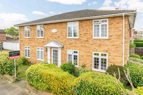Ford Road, Ashford 2 bed apartment for sale